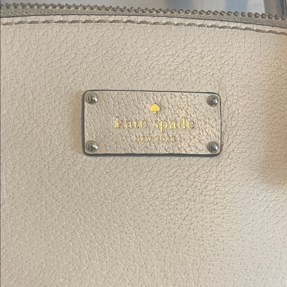 Kate Spade Grove Street Carli Satchel Two-Tone Black White Leather Crossbody Bag - Picture 3 of 13